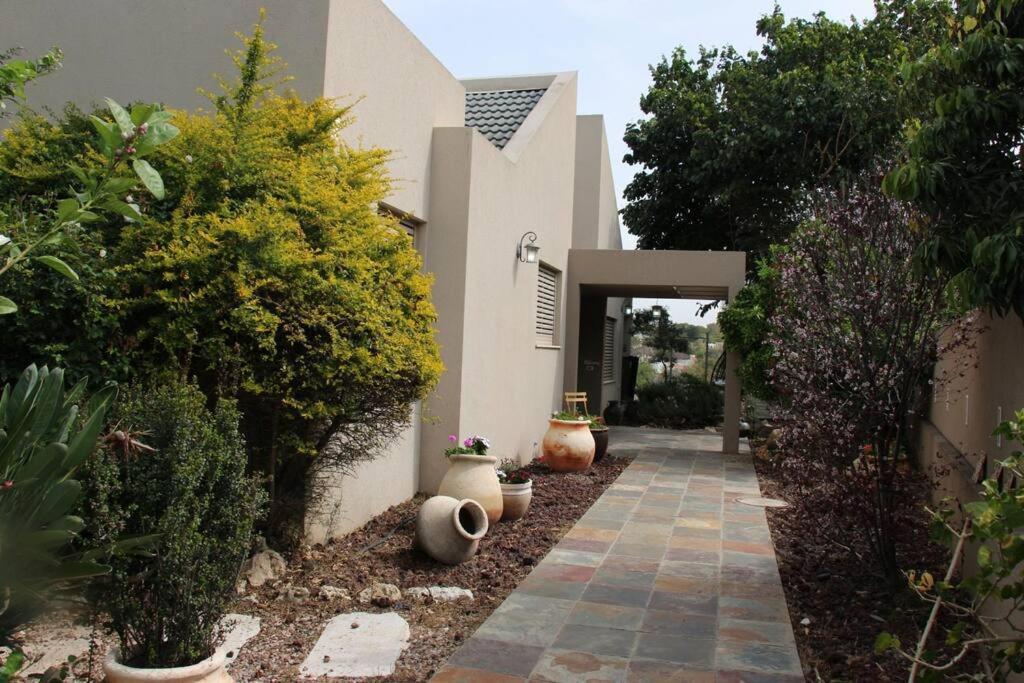 קשת בענן Villa Modi'in-Maccabim-Re'ut Exterior photo